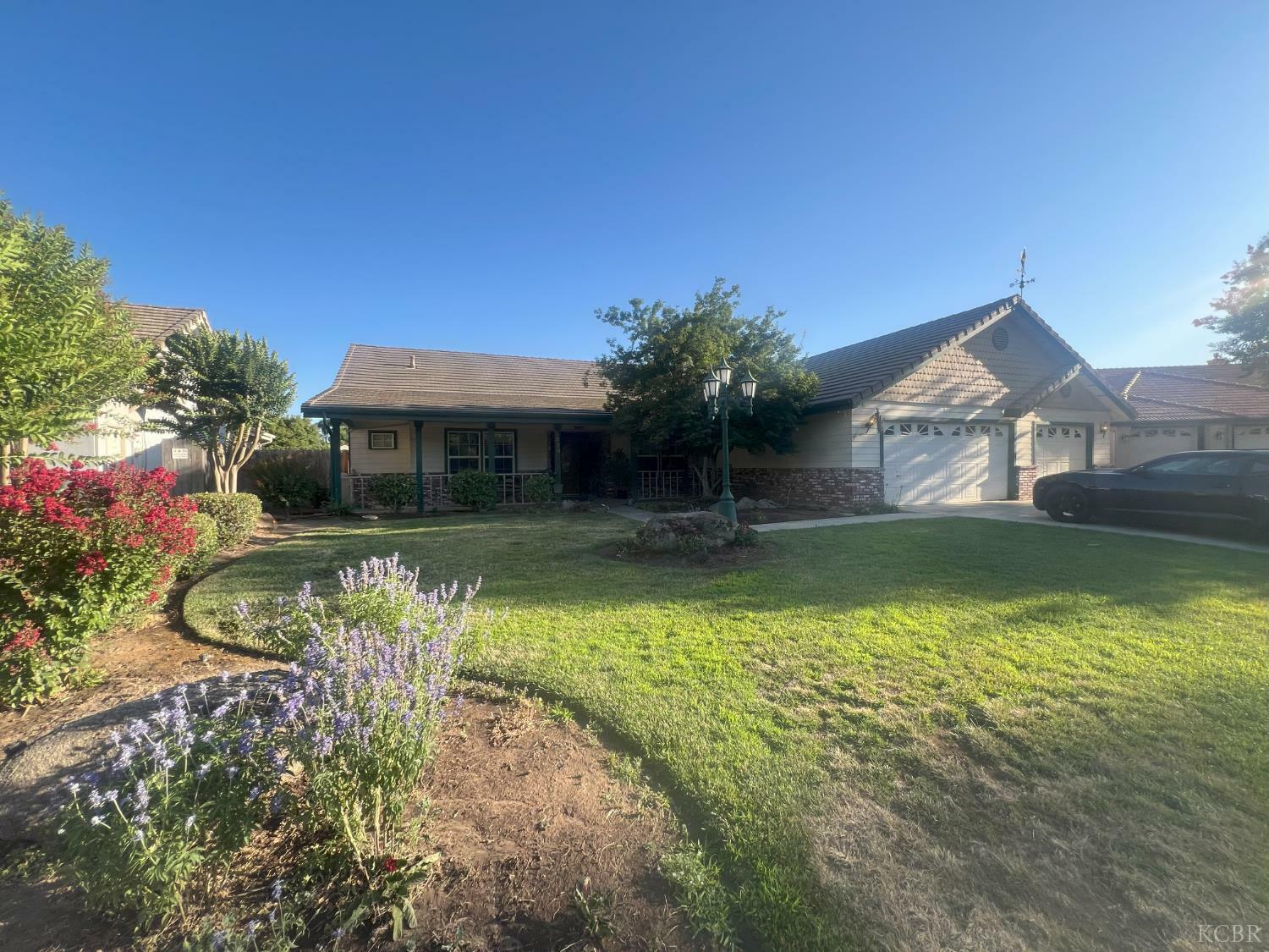1339 E Feemster Avenue  Visalia CA 93292 photo