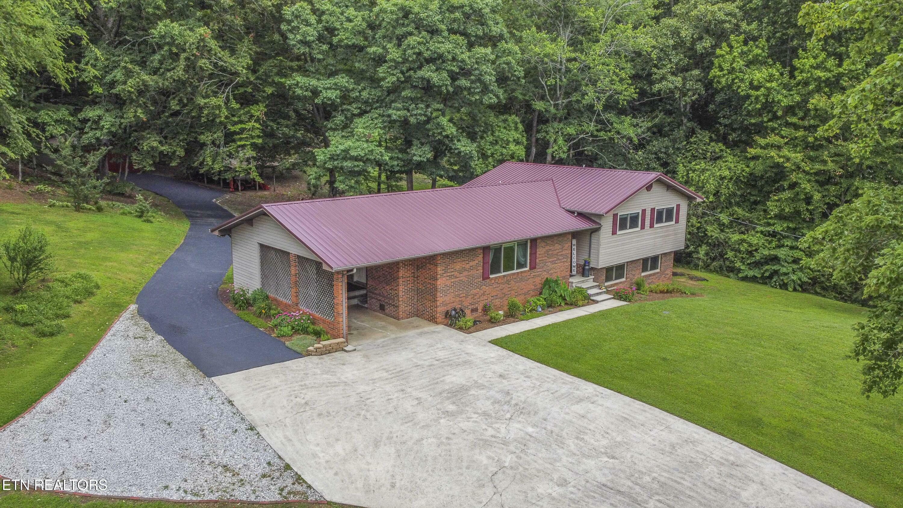 Property Photo: 181 Little Johnson Valley Rd TN 37763