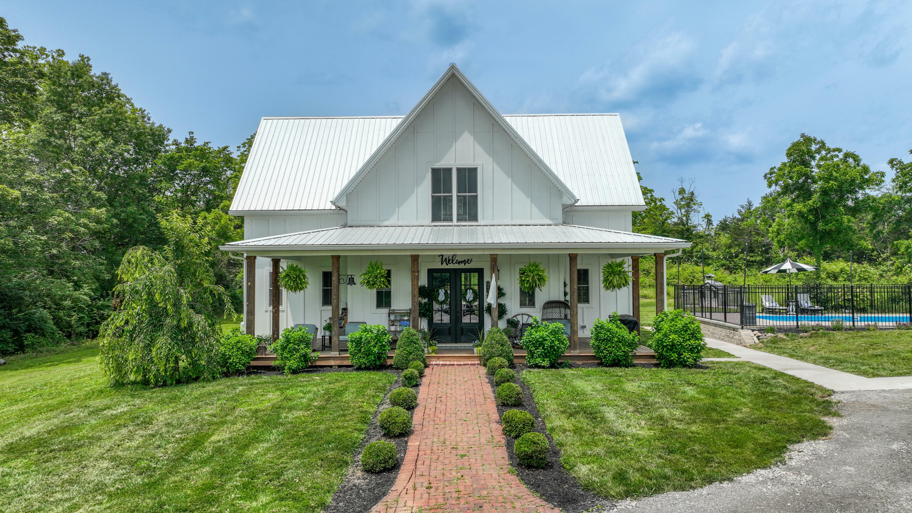 Property Photo: 1775 Logana Pike KY 40356