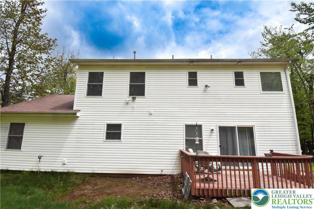Property Photo: 5454 Jennifer Lane PA 18466