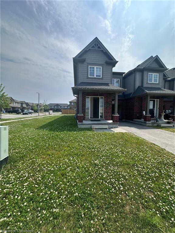 Property Photo: 636 Julia Drive ON L3C 0G9