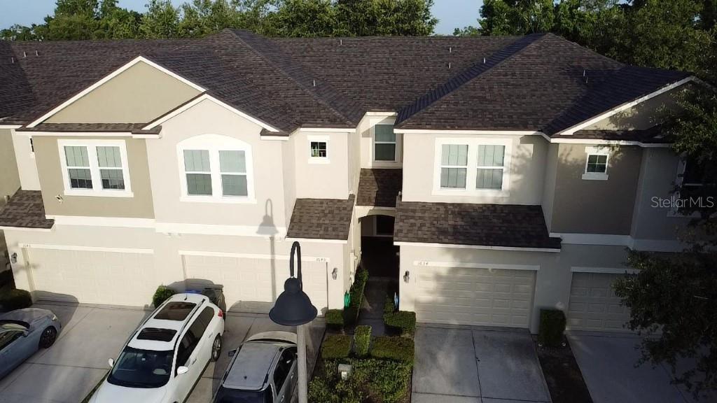 Property Photo: 1634 Plumeria Place FL 32765