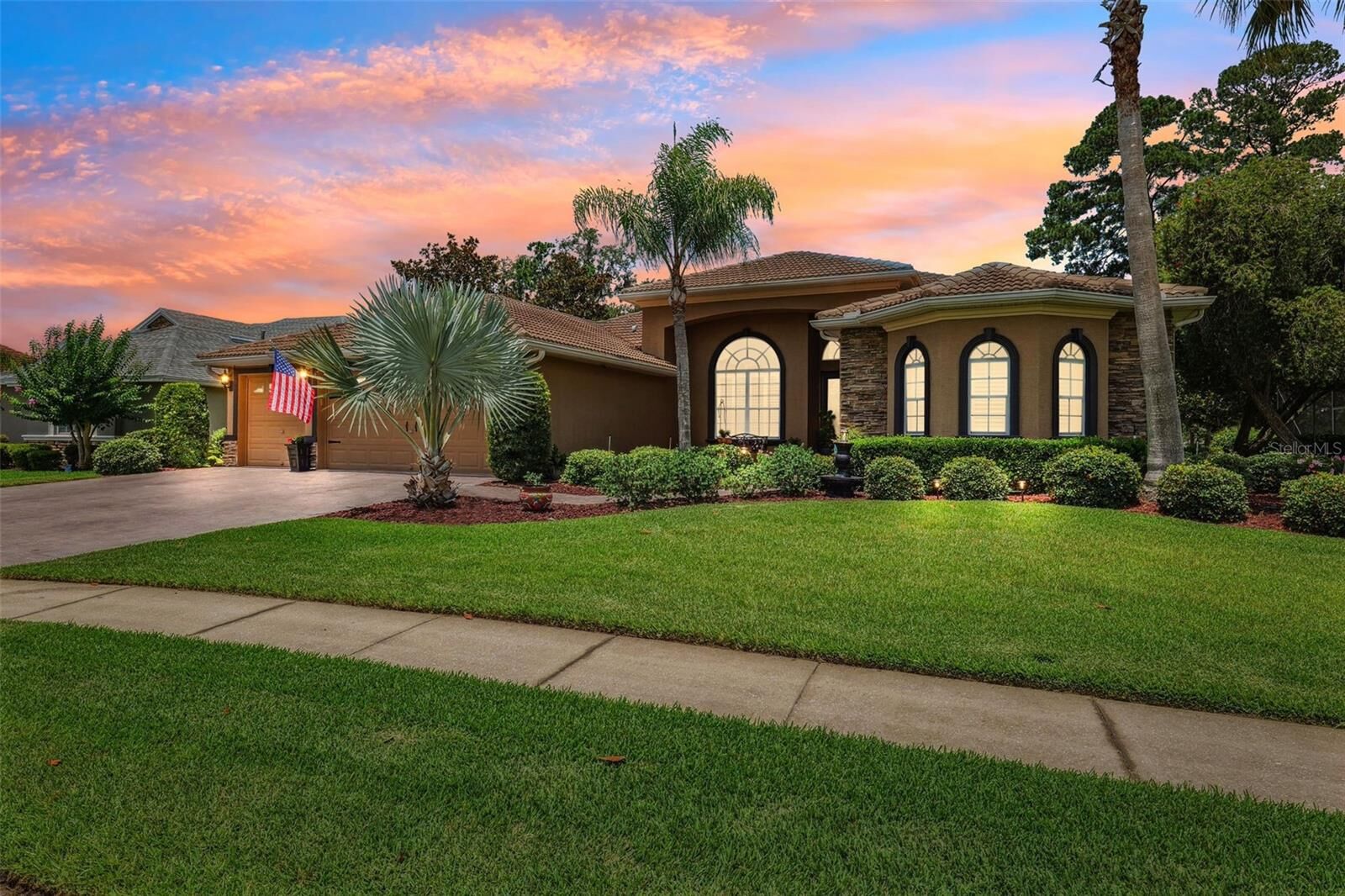 Property Photo:  5121 Delacroix Drive  FL 34604 