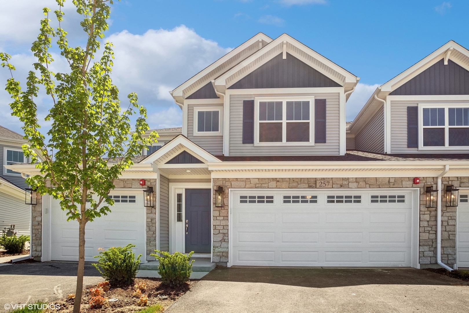 349 Masters Drive  Addison IL 60101 photo