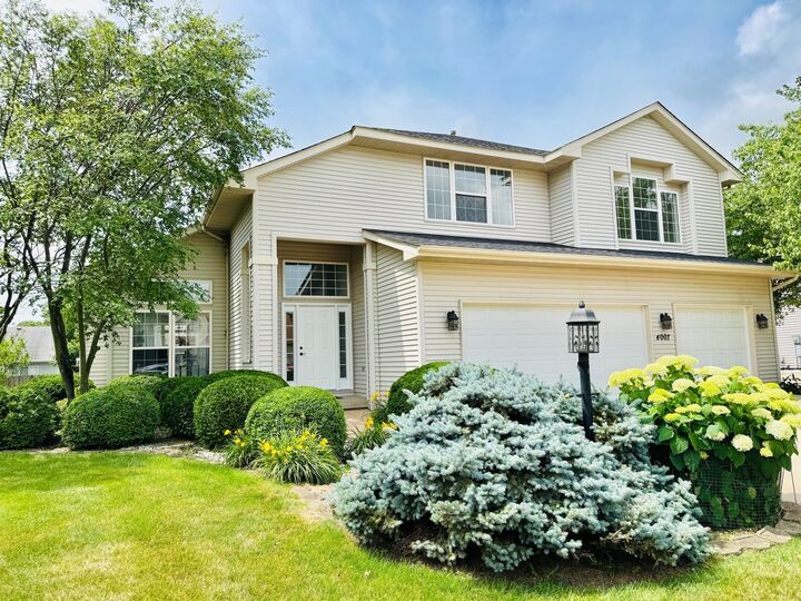 4007 N Turnberry Drive  Champaign IL 61822 photo