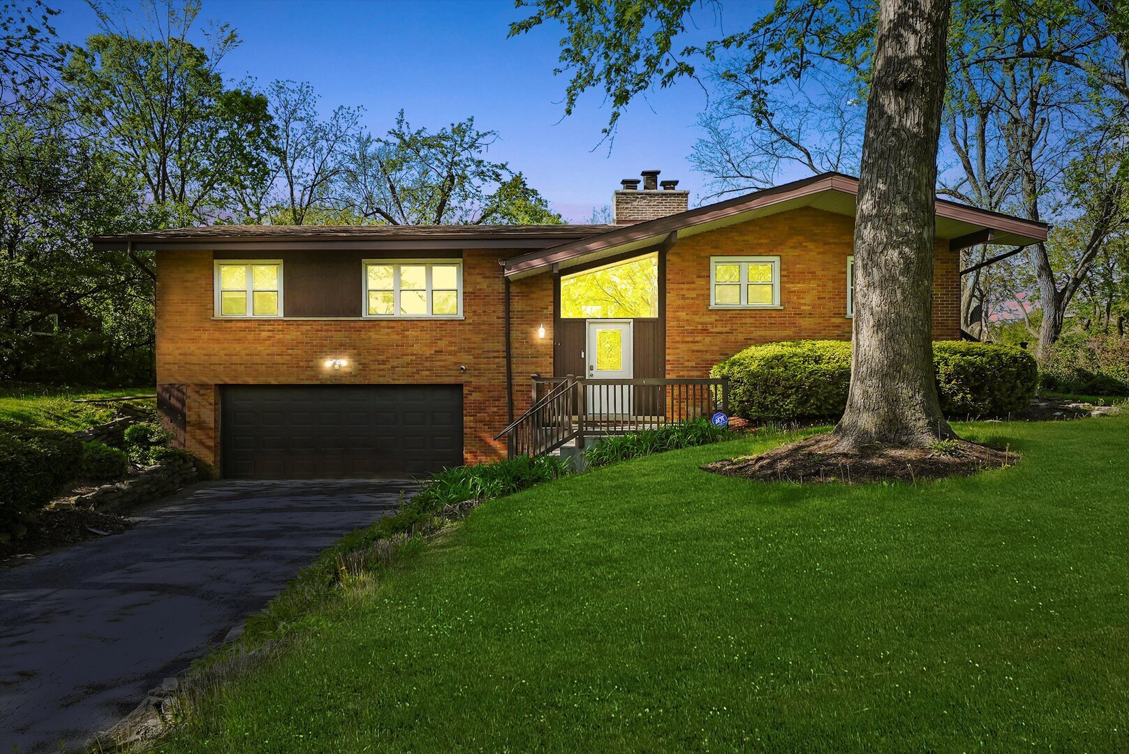 2747 Perry Road  Flossmoor IL 60422 photo