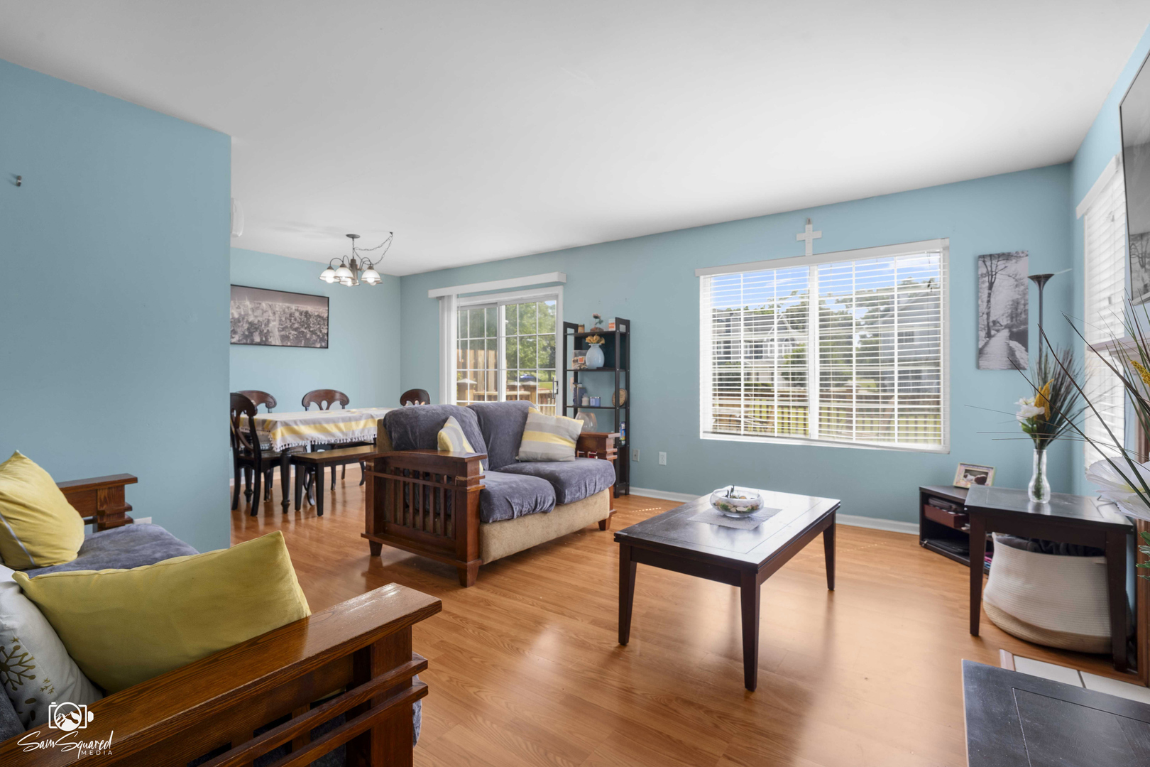 Property Photo: 1644 Bridle Post Drive 1644 IL 60506