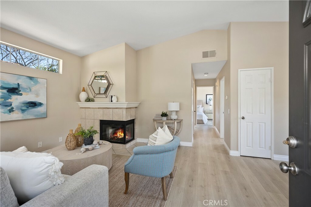 Property Photo:  20 Via Jolitas  CA 92688 