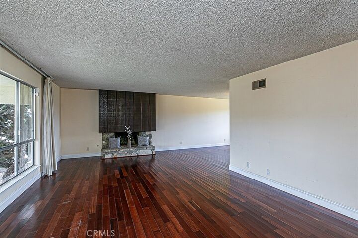 Property Photo: 1035 Brookside Avenue CA 93455