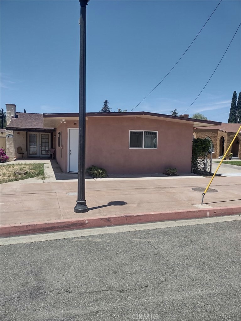 Property Photo: 665 Beaumont Avenue CA 92223