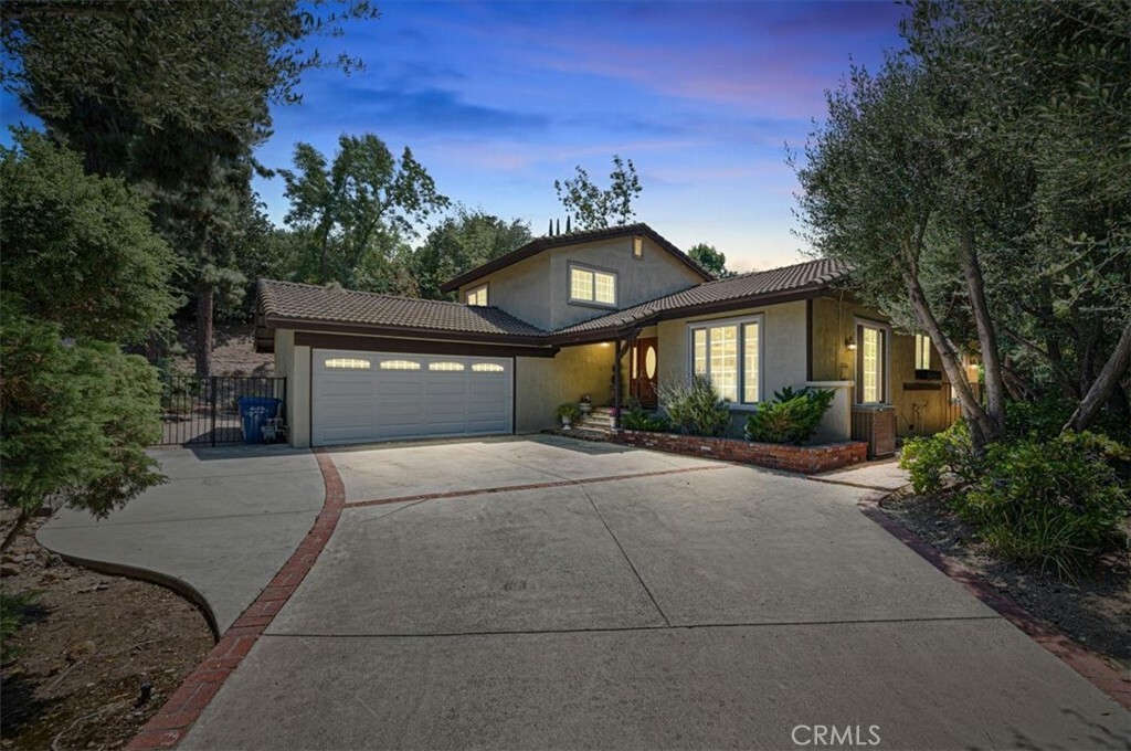 1924 E Rancho Culebra Drive  Covina CA 91724 photo