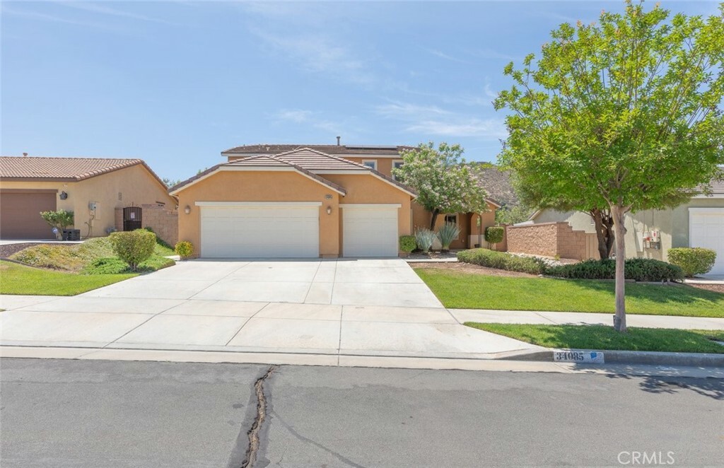 Property Photo: 34085 Agaliya Court CA 92532