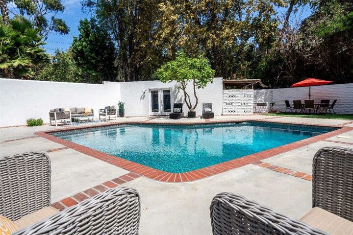 Property Photo: 3183 N Laurel Canyon Blvd CA 91604
