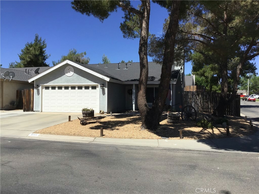 Property Photo: 9144 Oakleaf Court CA 92344