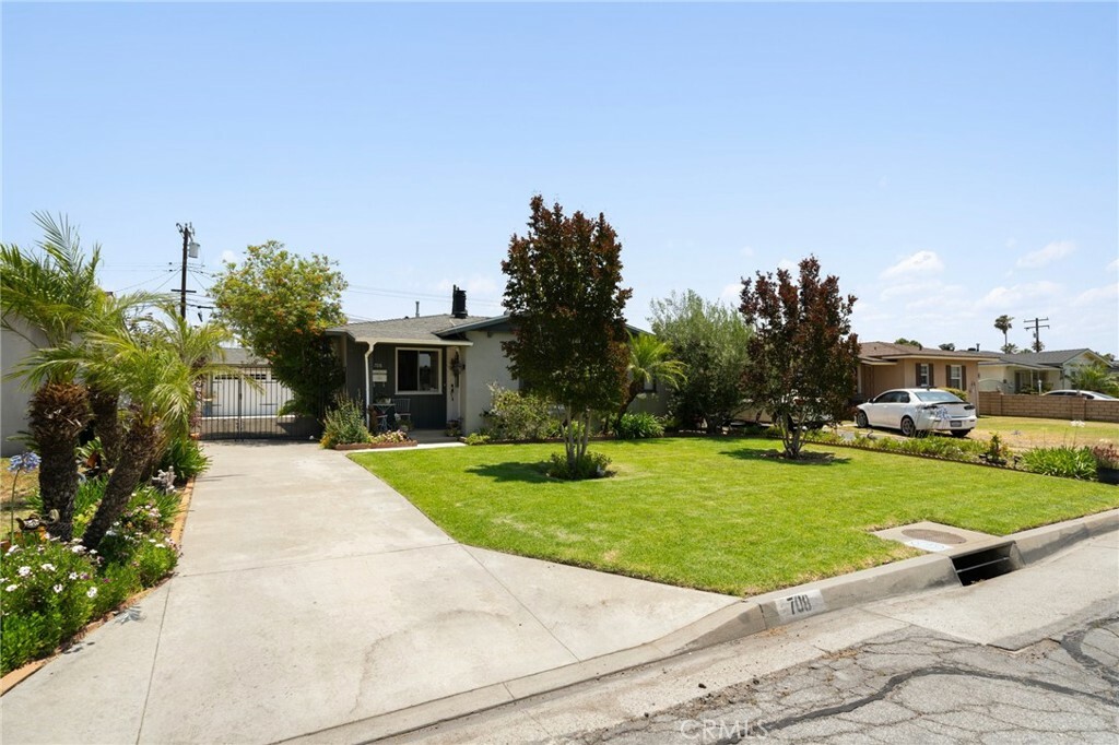 Property Photo:  708 S Vecino Drive  CA 91740 