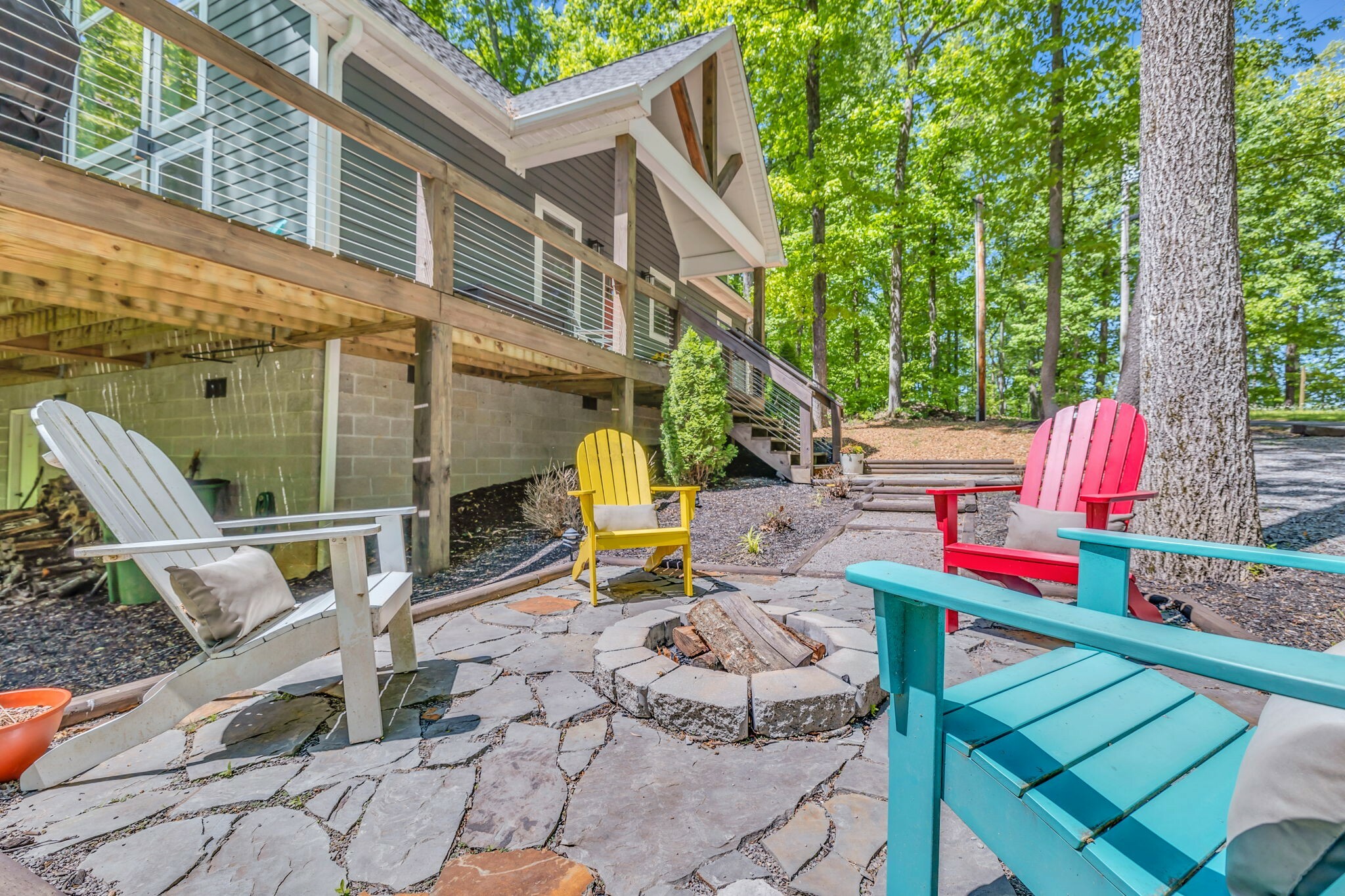 Property Photo: 420 Holiday Haven Dr TN 37166