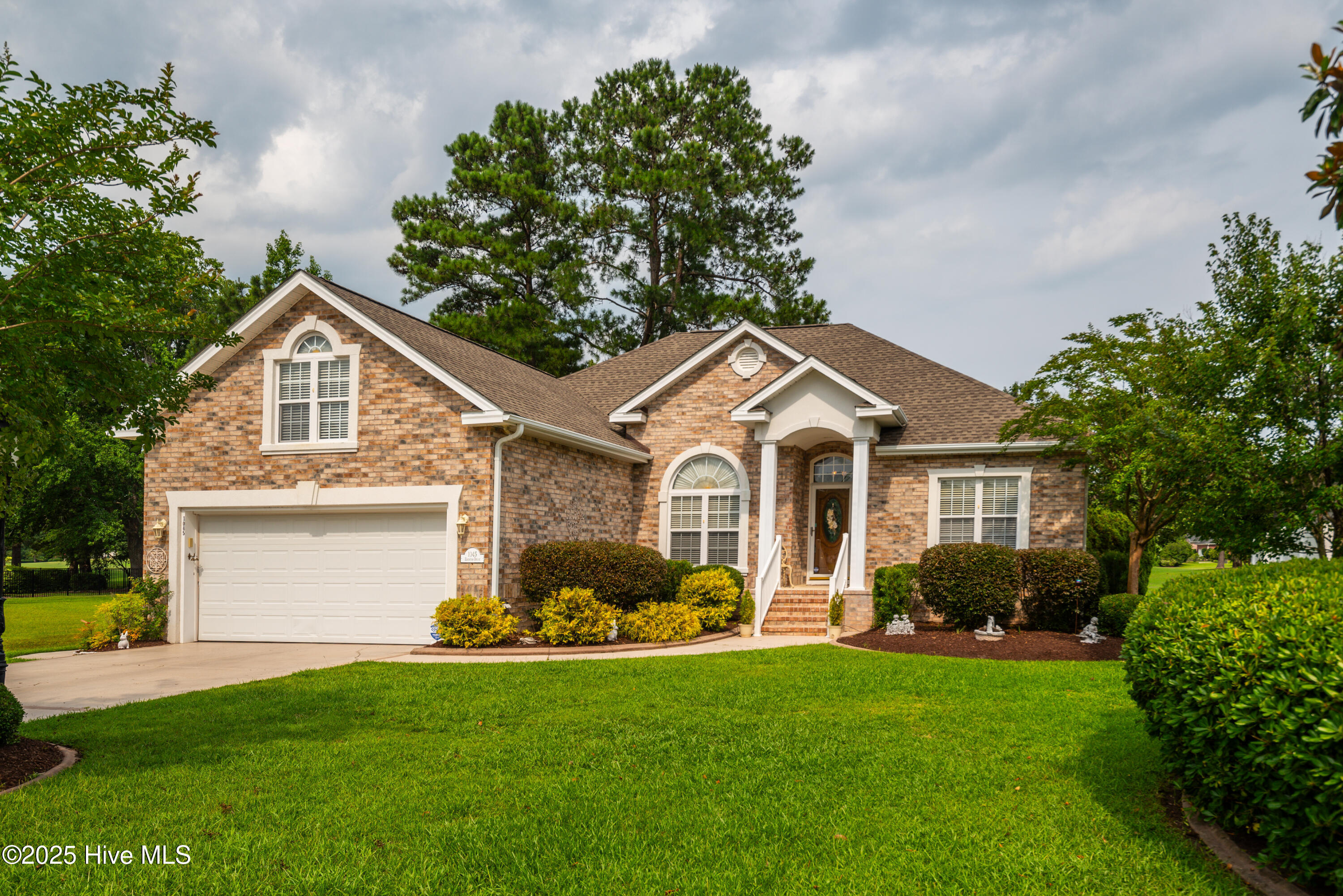 Property Photo: 1045 Edenton Drive NW NC 28467