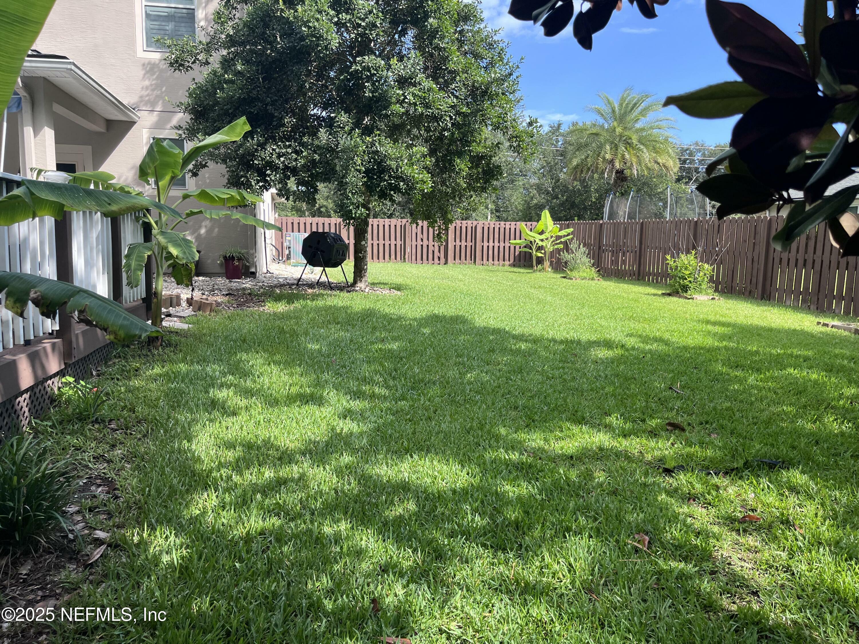 Property Photo: 132 N Atherley Road FL 32092