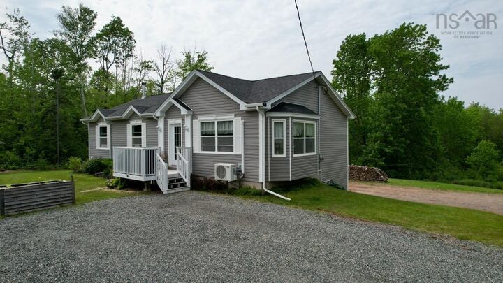 Property Photo: 10205 204 Highway NS B0M 1P0