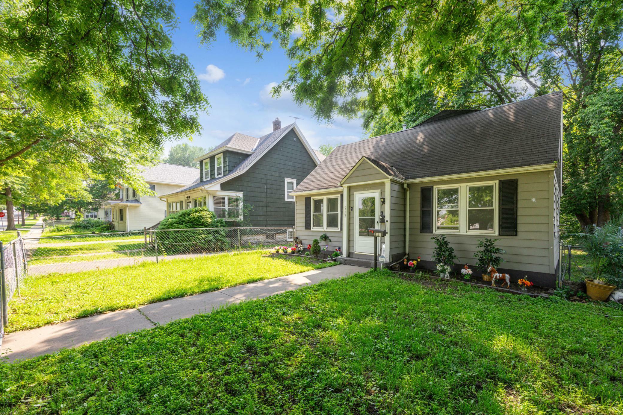 Property Photo: 917 Jessie Street MN 55130