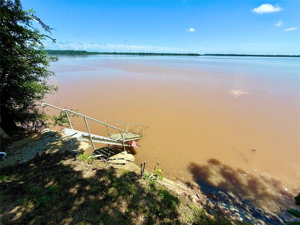 Property Photo: 415472 1073 Road OK 74469