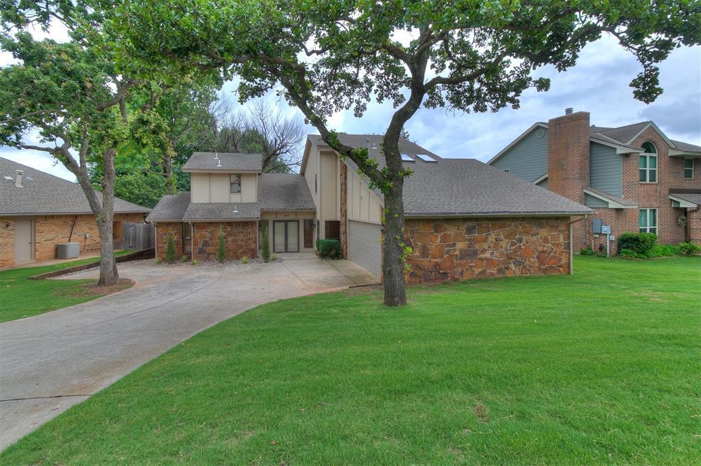 Property Photo: 904 Carfax Road OK 73034
