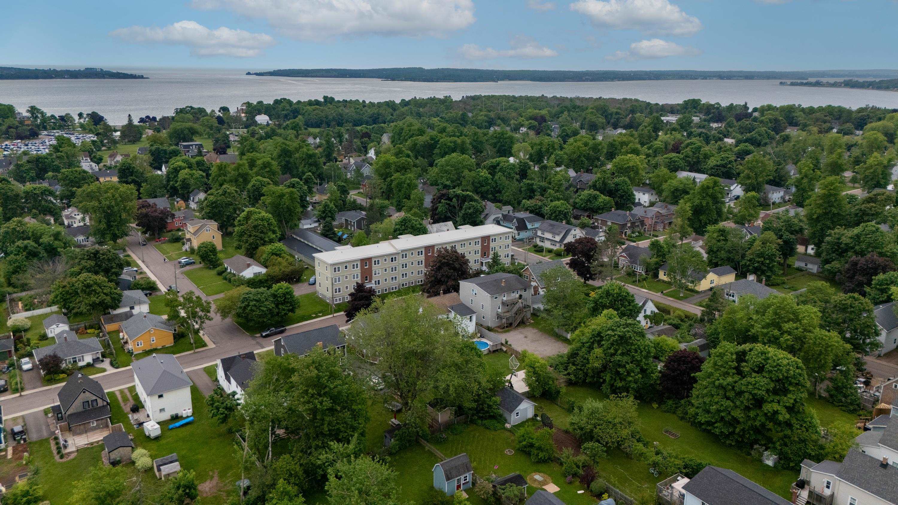 Property Photo: 58 Green Street 6 PE C1A 2E9
