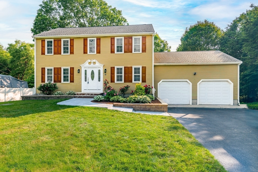 13 Laura Ln  Norton MA 02766 photo