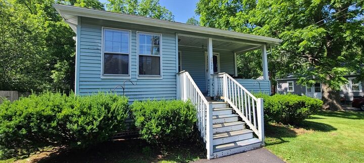 Property Photo:  293 Cocasset St  MA 02035 