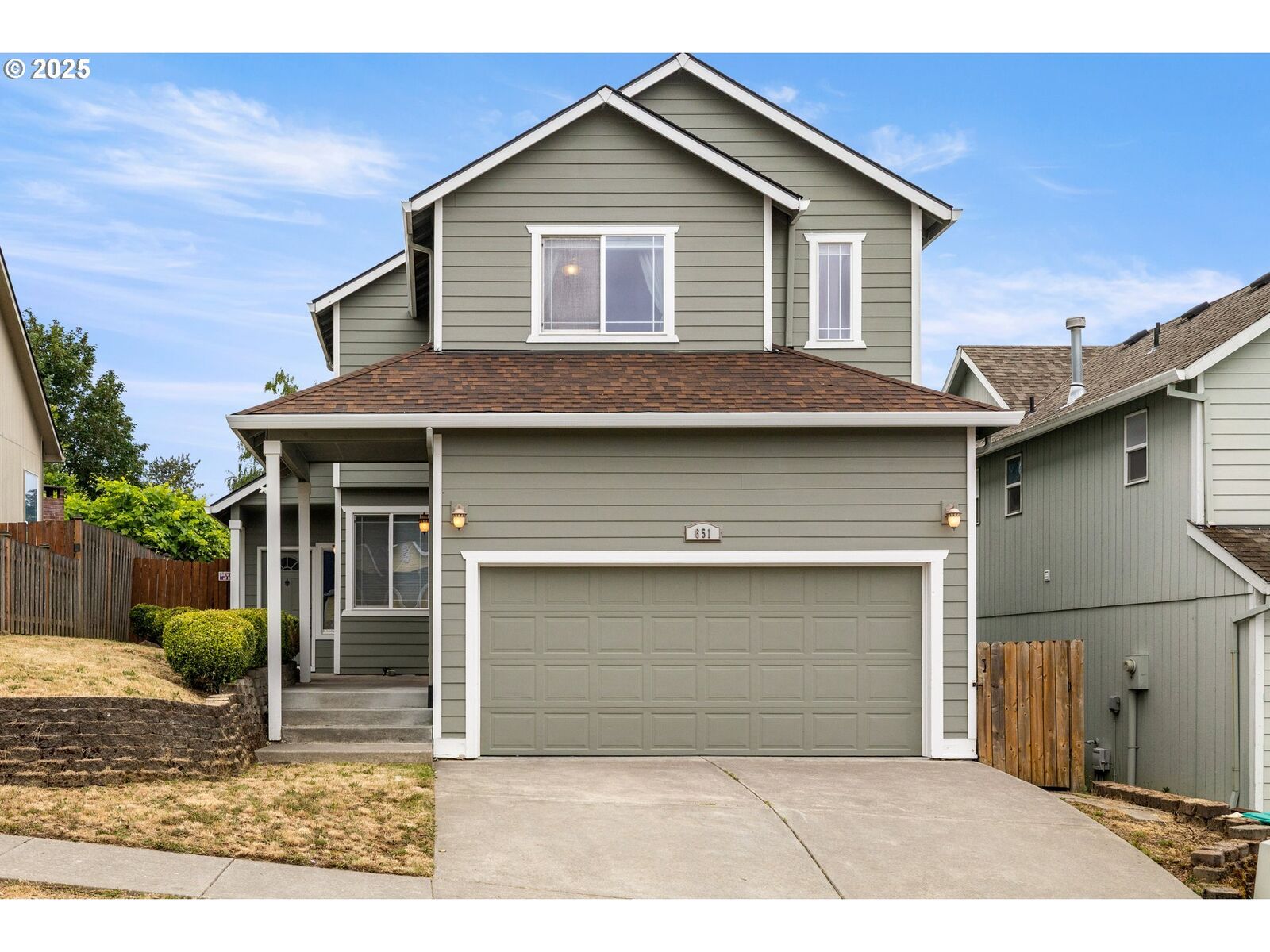 Property Photo:  651 NE Anderson Rd  OR 97030 