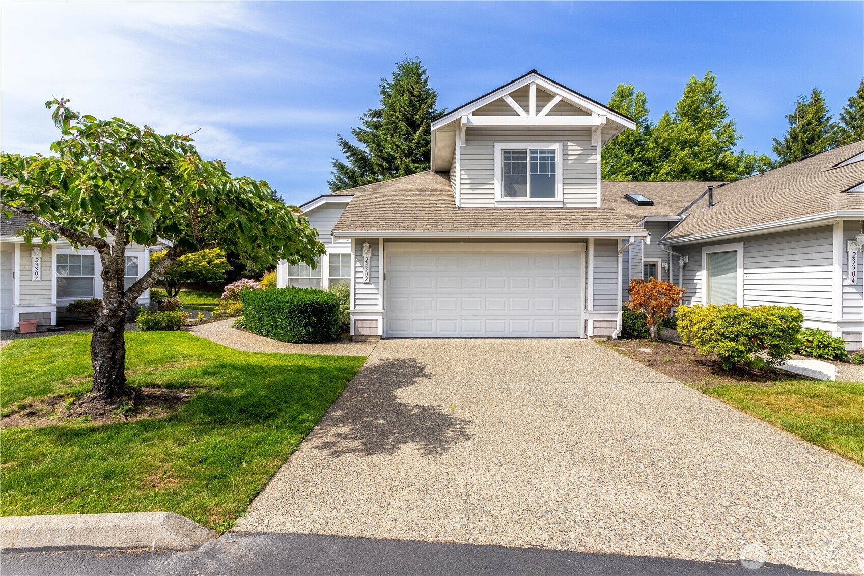 Property Photo: 23302 53rd Avenue S 4-1 WA 98032