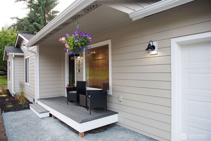 Property Photo:  218 NW 3rd Street  WA 98239 