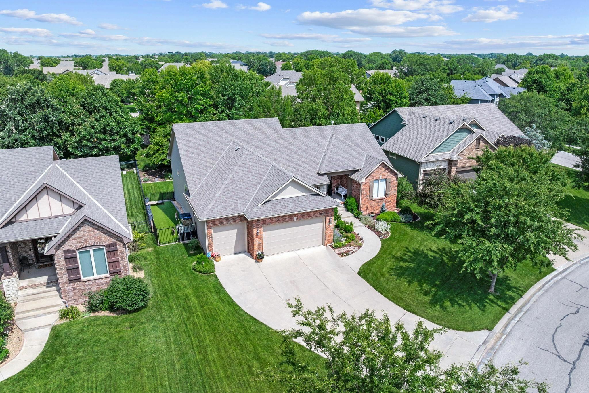 Property Photo: 3308 N Flat Creek St. KS 67205