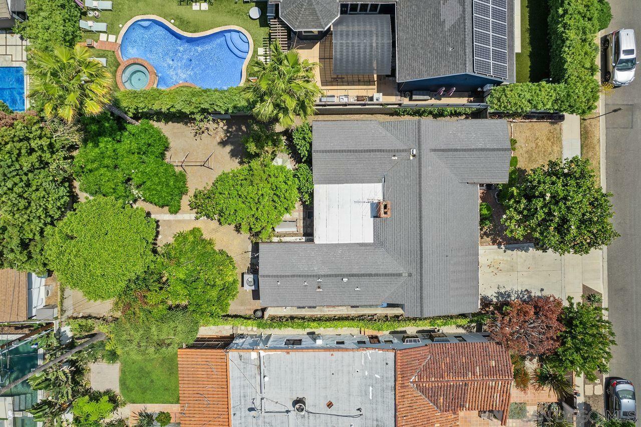 110 N Valley St  Burbank CA 91505 photo
