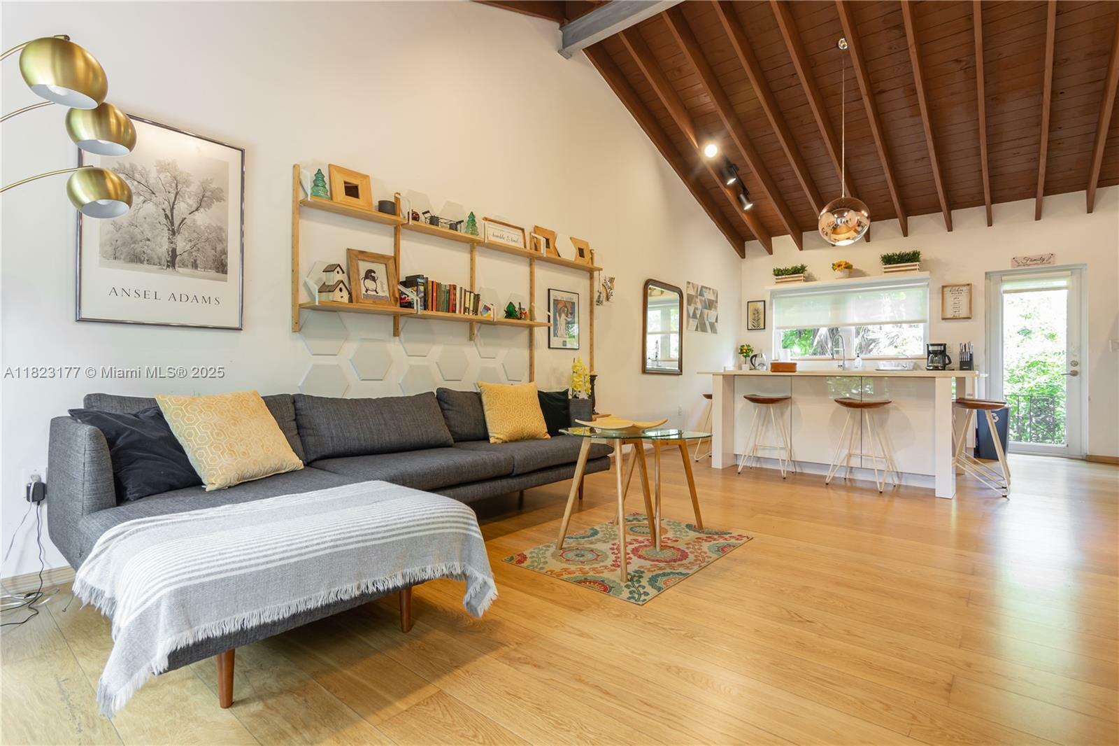 Property Photo:  521 NE 68th St 1  FL 33138 