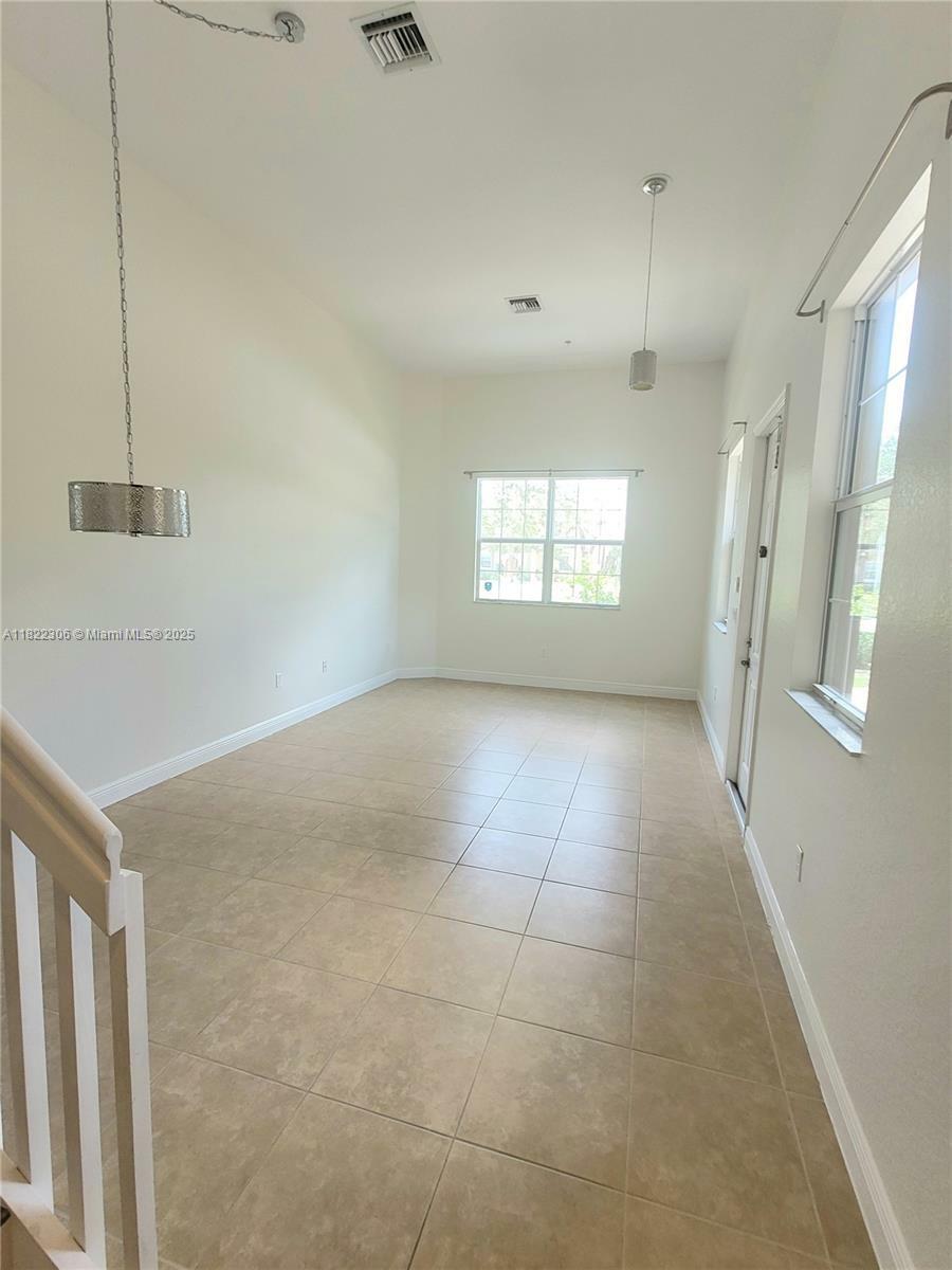 Property Photo: 1430 SW 147th Ter FL 33027