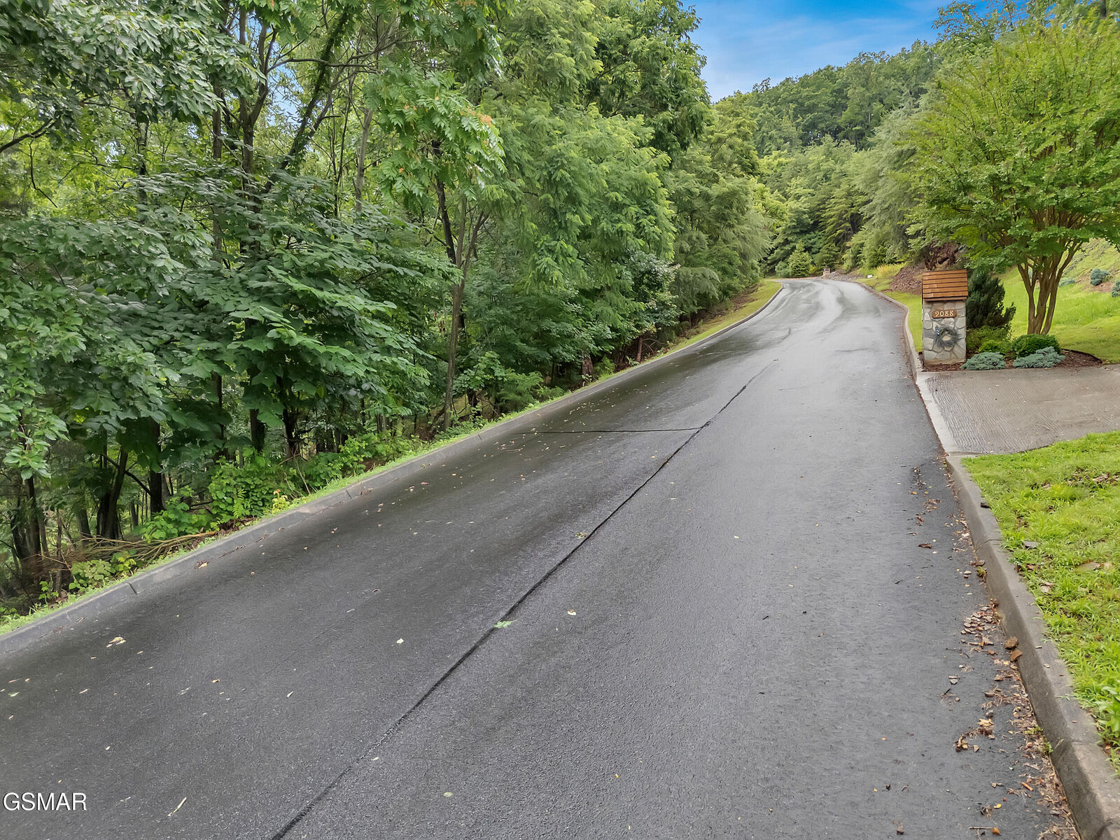 Property Photo: 9097 Paradise View Drive TN 37811