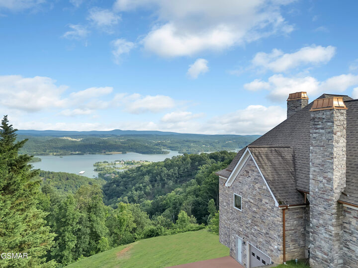 Property Photo:  498 Proffitt Ridge Road  TN 37811 