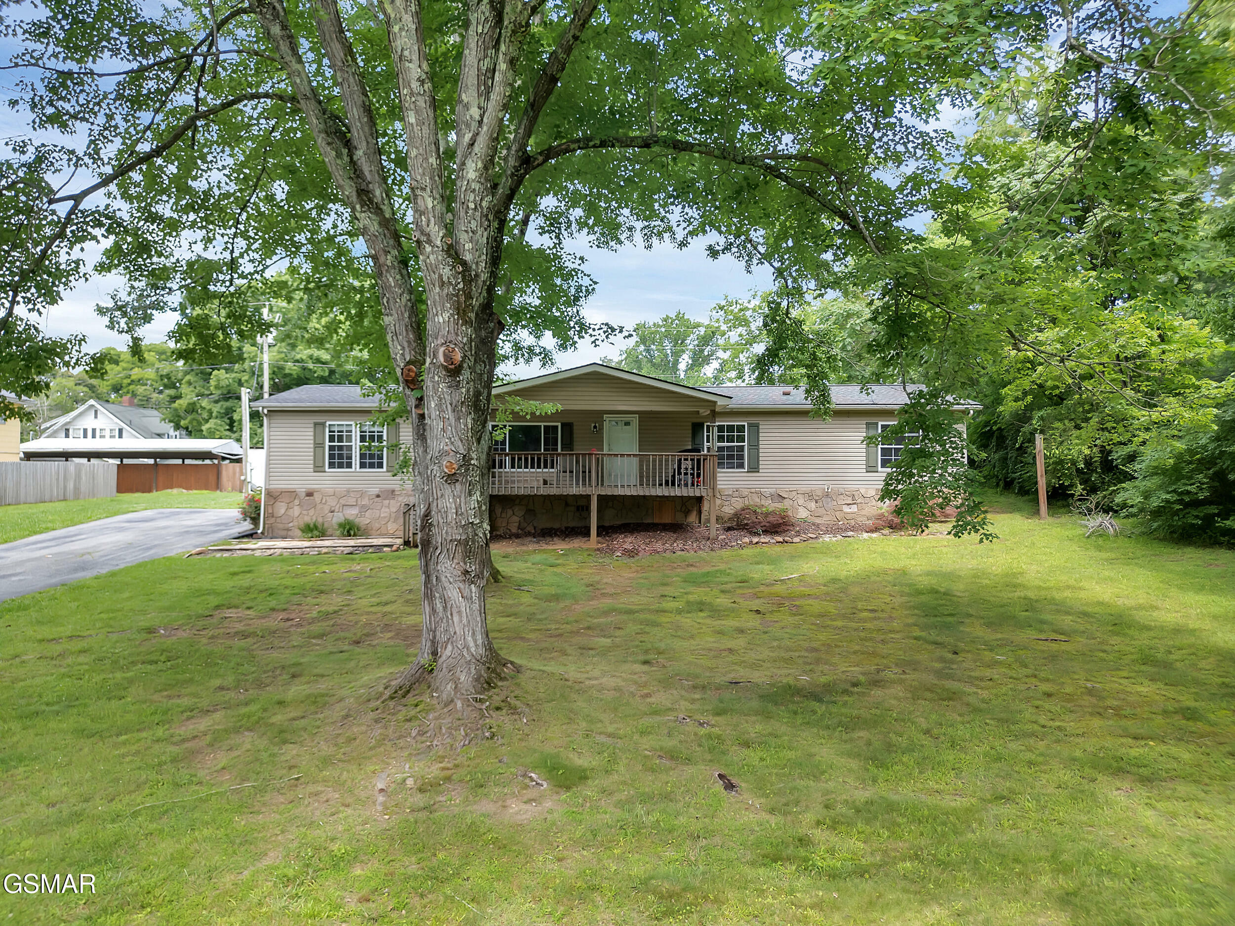 Property Photo: 350 Clifton Heights Road TN 37821