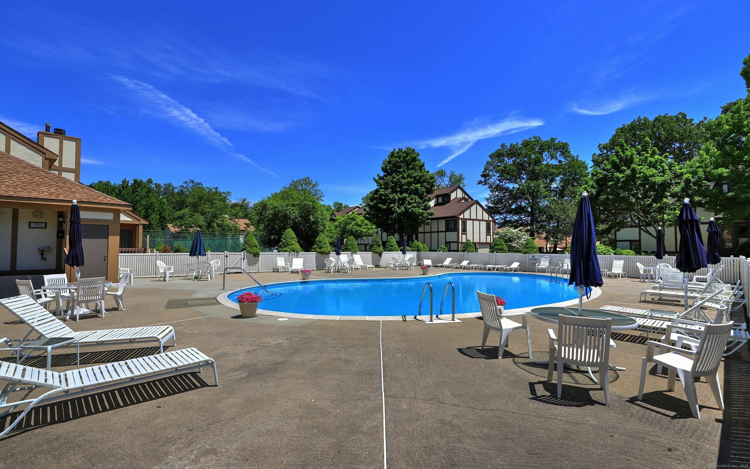 Property Photo: 690 Forest Road 394 CT 06516
