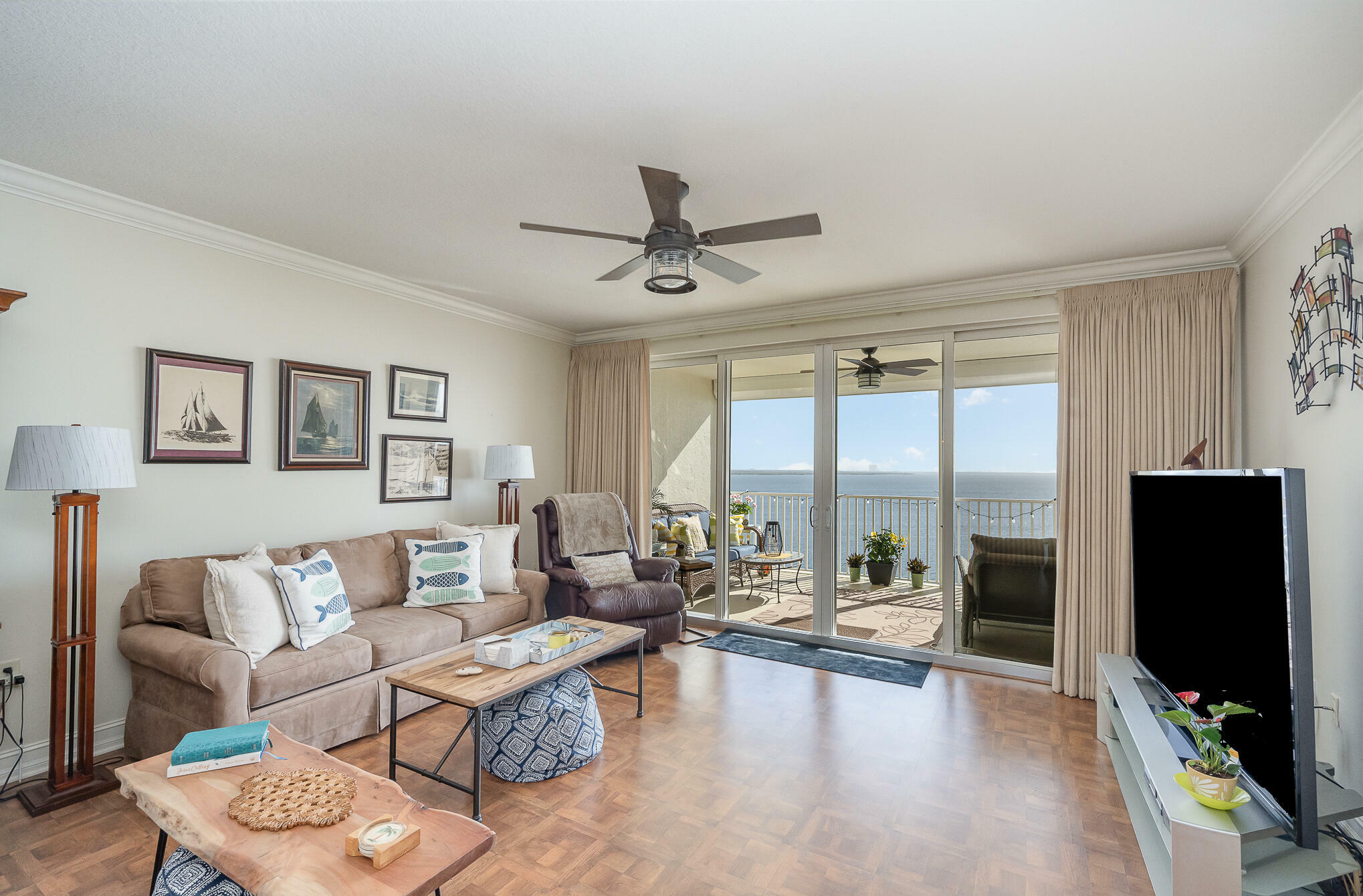 Property Photo: 7 Indian River Avenue FL 32796