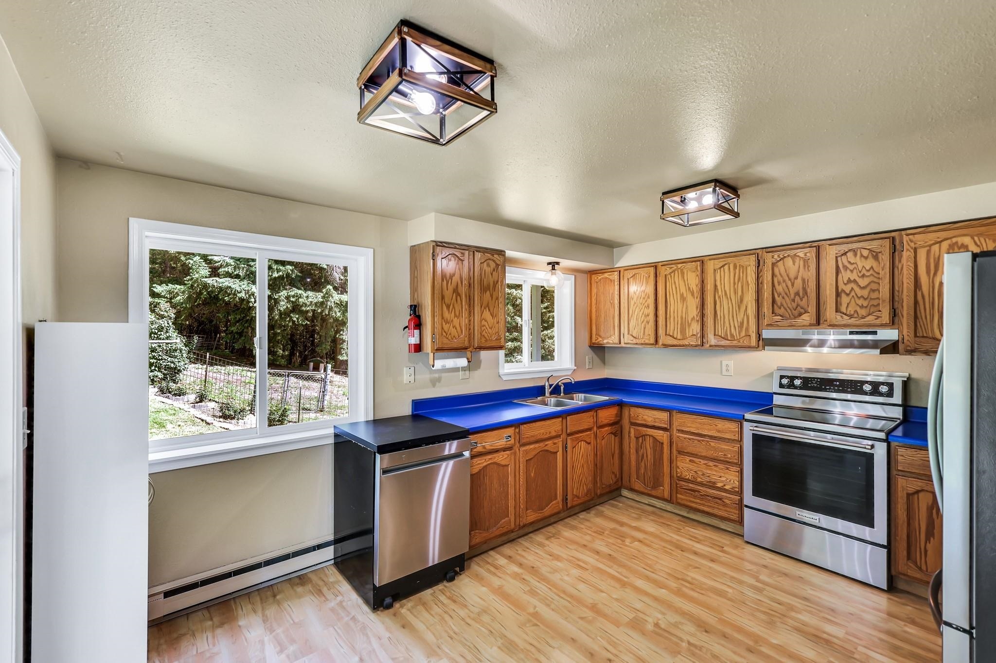 Property Photo:  882 Diamond Creek Rd  WA 99156 