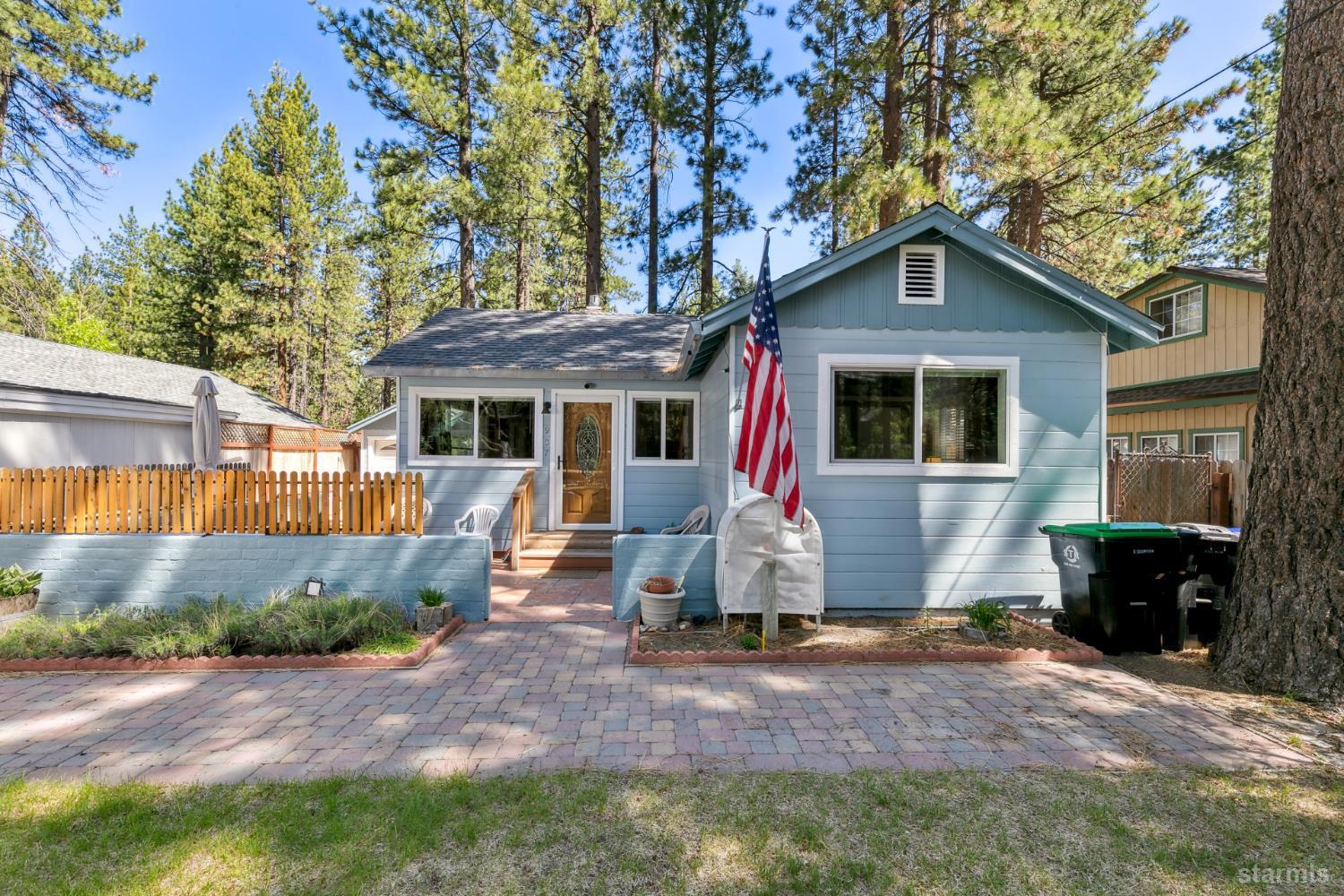 Property Photo: 907 San Francisco Avenue CA 96150