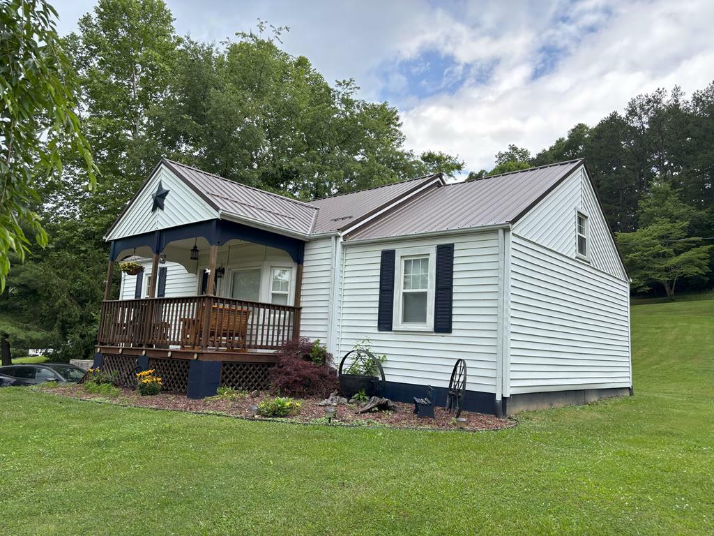 Property Photo: 51641 Old Route 50 OH 45647