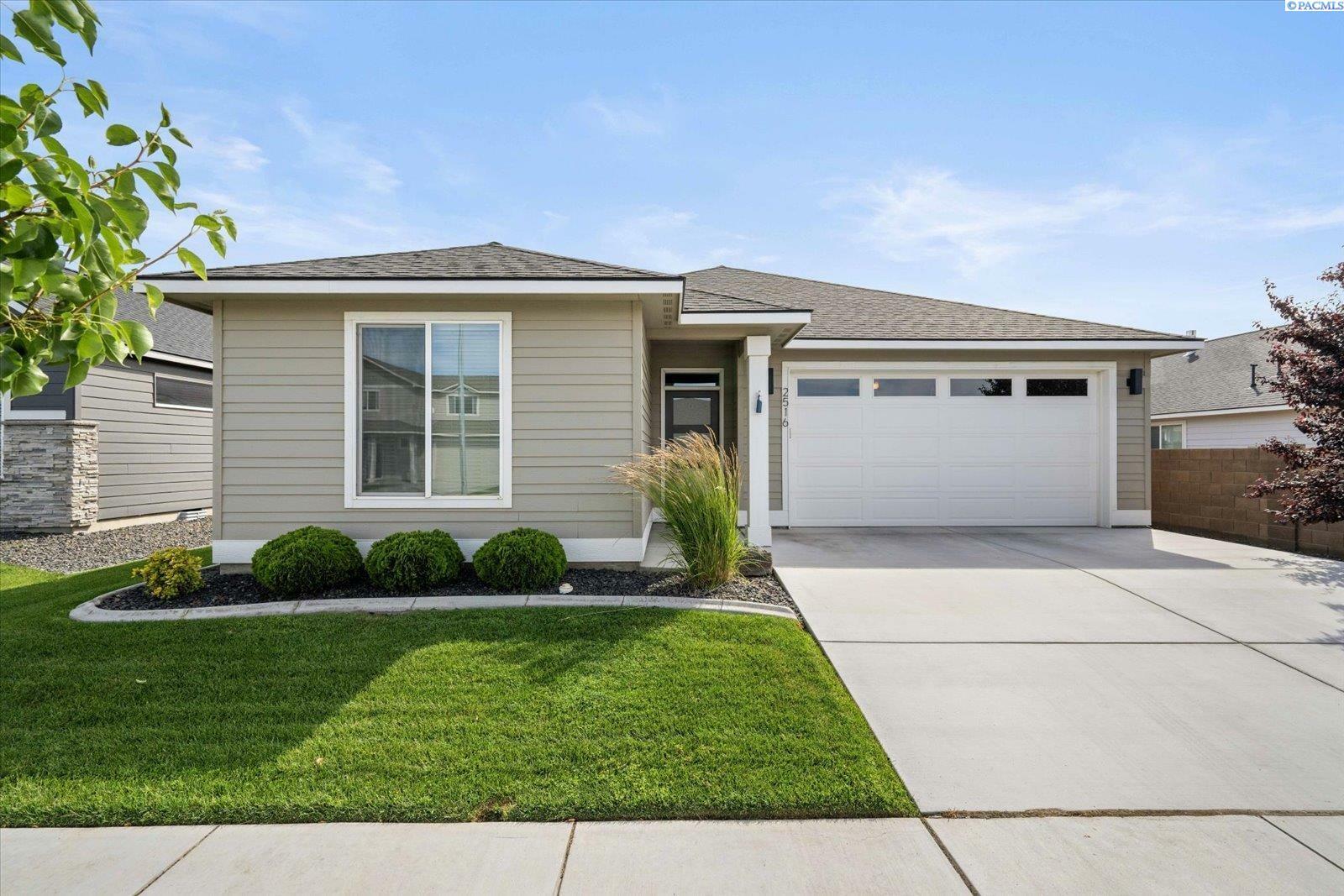 2516 Morris Avenue  Richland WA 99352 photo
