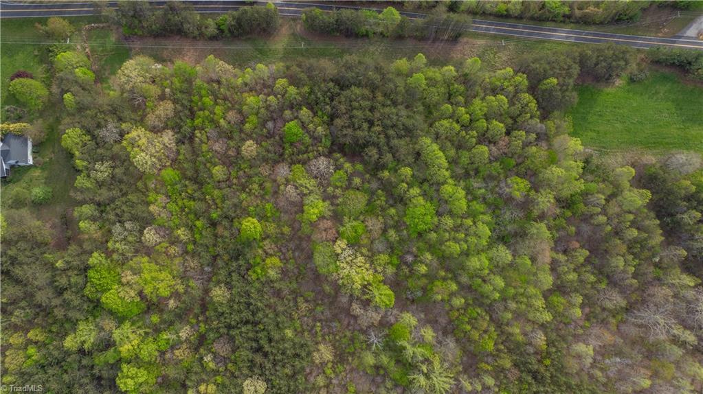 Property Photo: 1125 Smith Road NC 27048