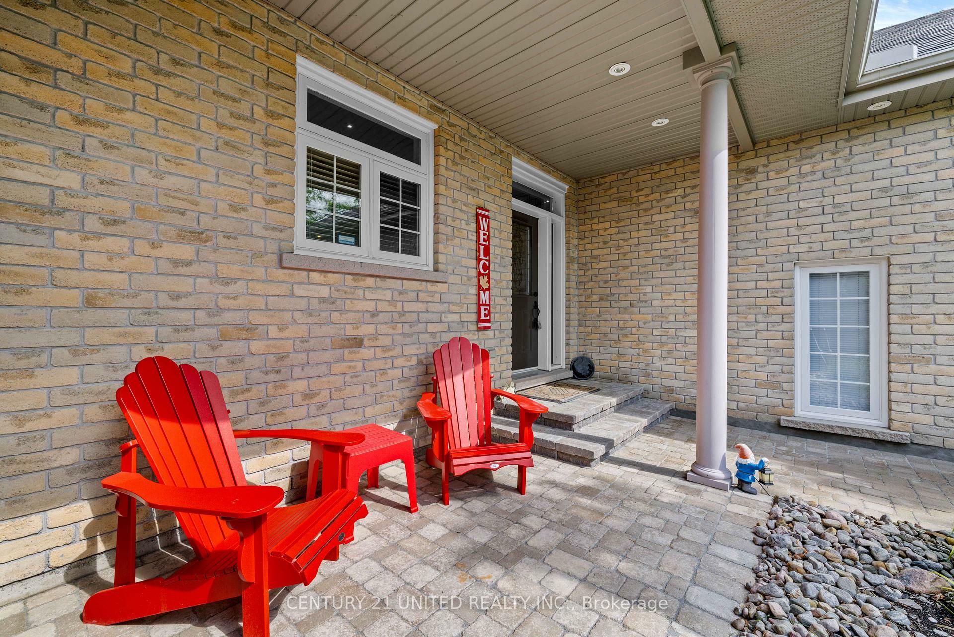 Property Photo: 227 Carnegie Avenue 18 ON K9L 0B3
