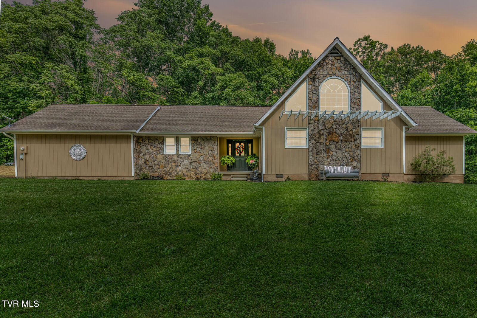 Property Photo:  128 Tanner Drive  TN 37643 