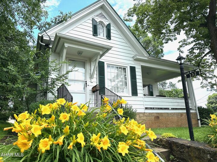 Property Photo:  132 S Thomas Street  PA 15522 