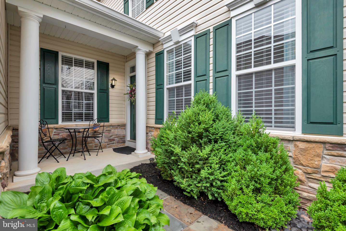Property Photo: 810 Broken Twig Court MD 21113